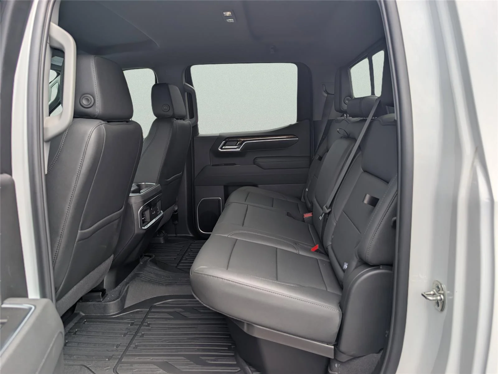 New 2026 Summit White GMC Elevation image 20