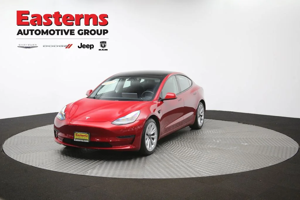 Used 2021 Red Tesla Standard Range Plus image 47