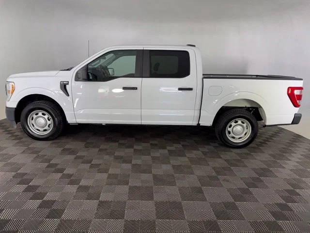 Used 2021 White Ford XL image 5
