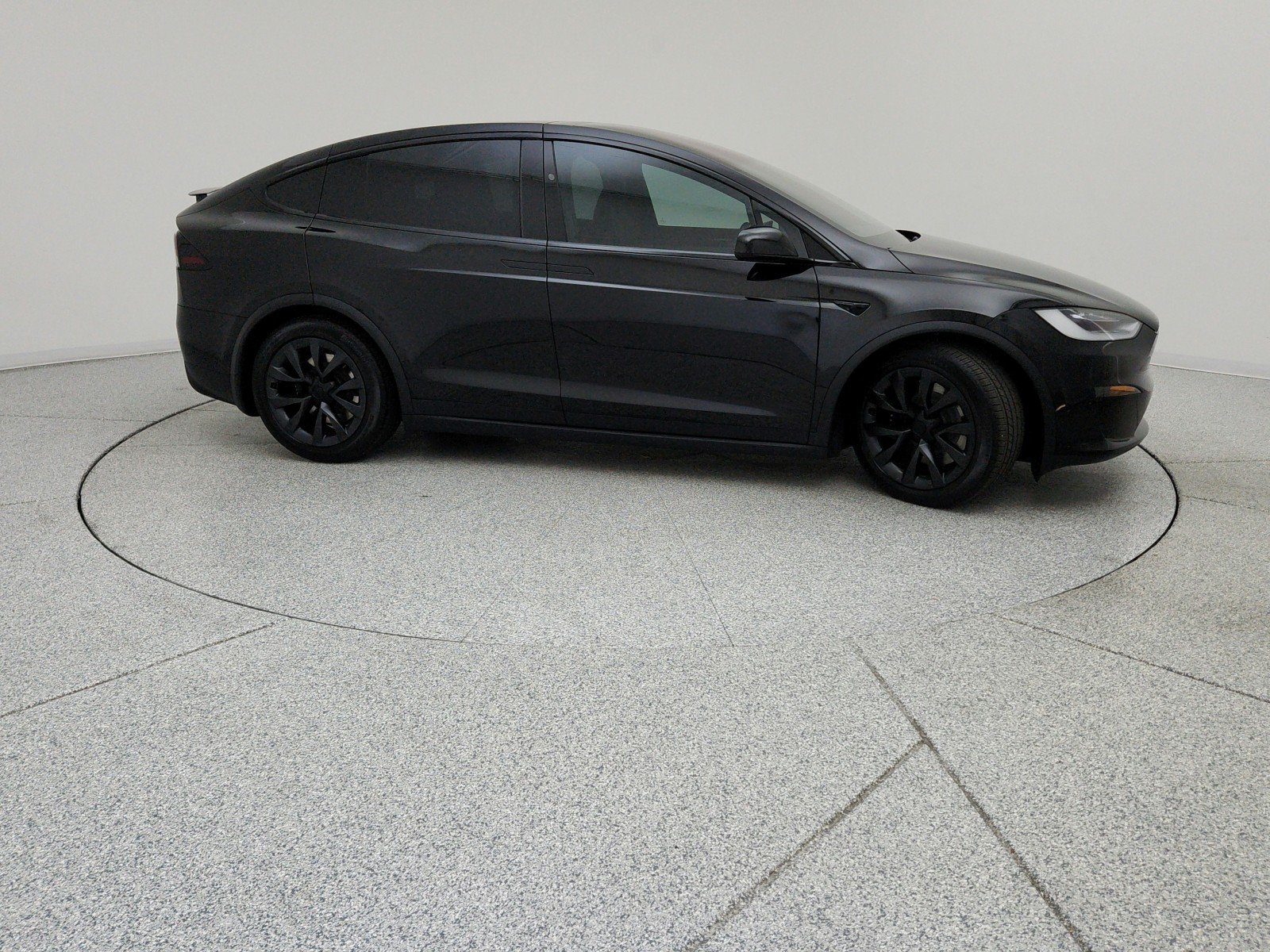 Used 2022 BLACK Tesla  image 5