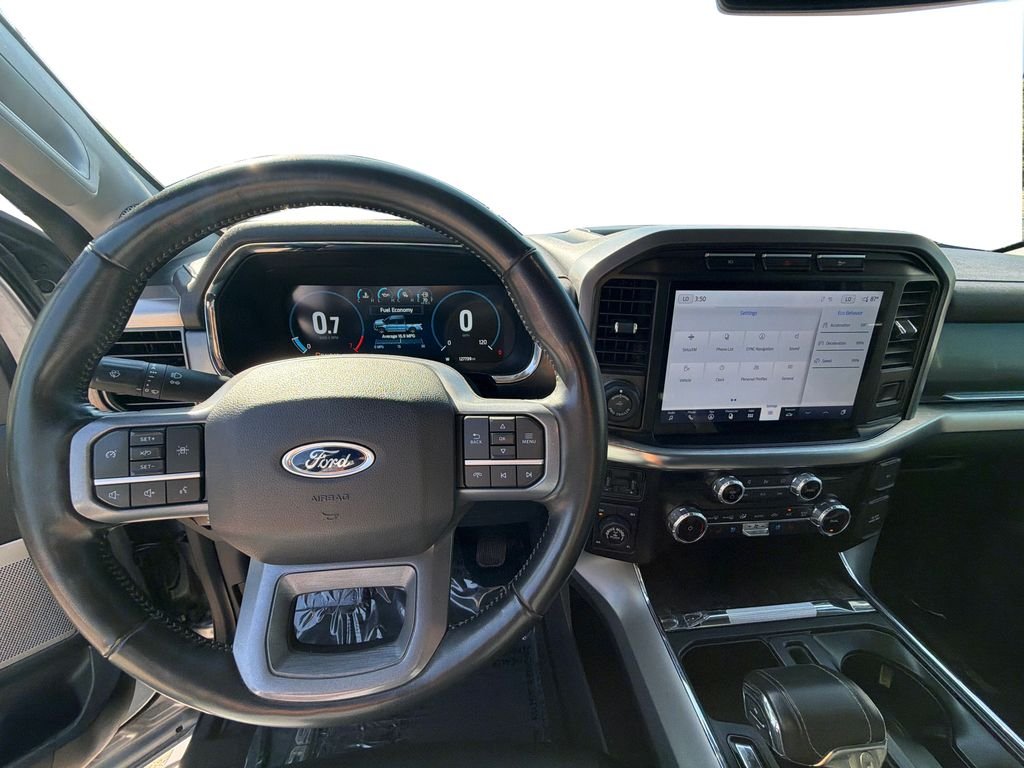 Used 2023 Iconic Silver Metallic Ford LARIAT image 21