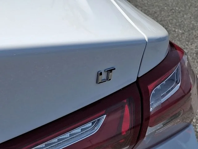 Used 2024 Summit White Chevrolet LT image 30