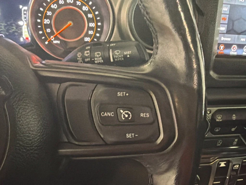 Used 2019 Black Clearcoat Jeep Unlimited Sport S image 28