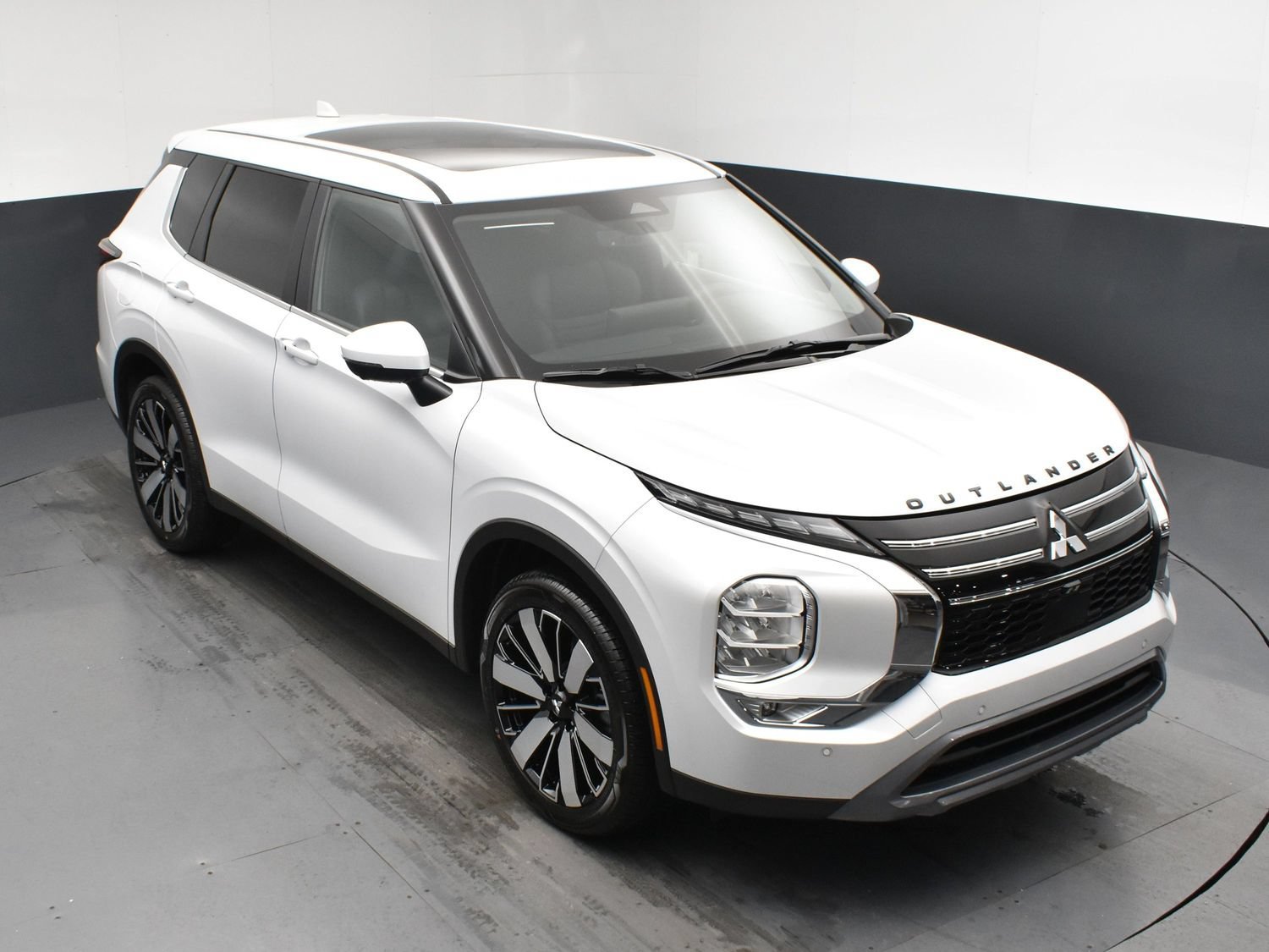 New 2026 White Mitsubishi SE 1.5T 2WD image 17