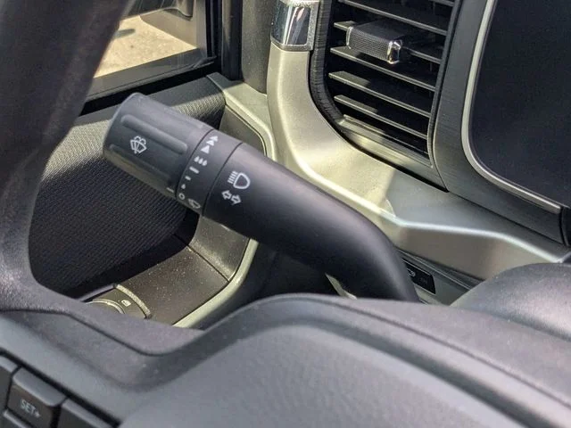 Used 2022 Oxford White Ford XLT image 20