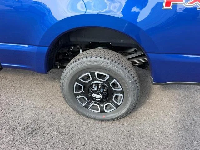 New 2026 Argon Blue Metallic Ford F-350® Platinum® image 31