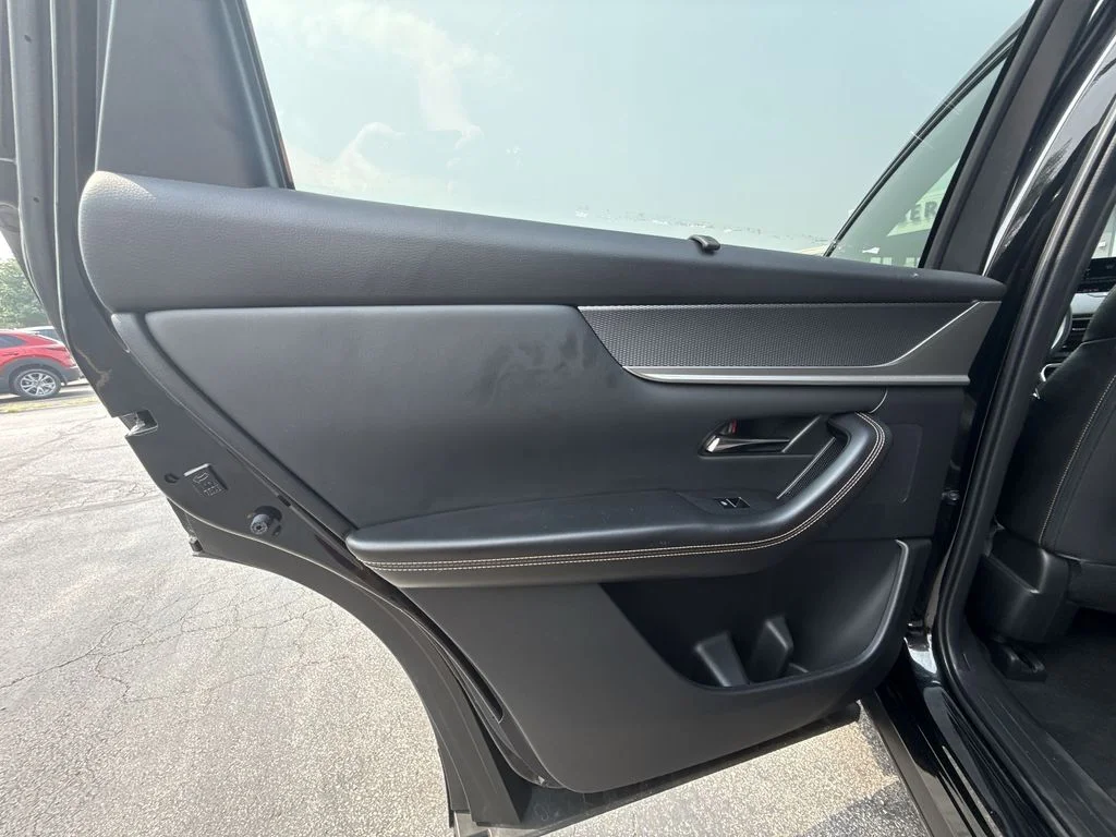 Used 2025 Black Mazda 3.3 Turbo Preferred image 23