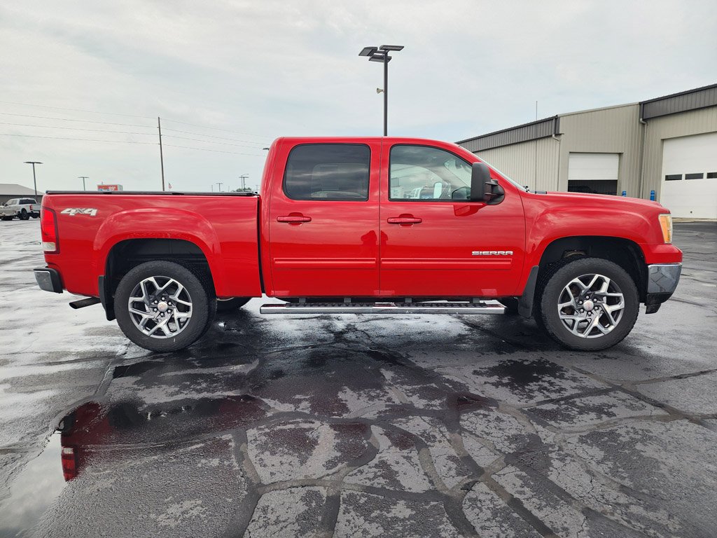 Used 2011 Fire Red GMC SLT image 3