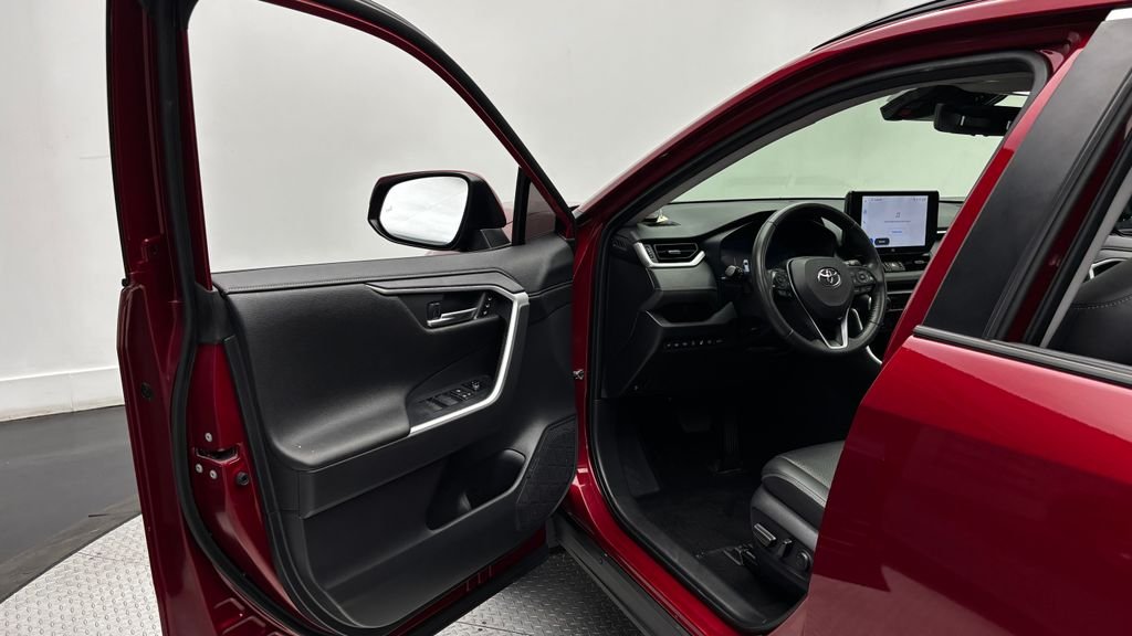 Used 2025 Red Toyota Limited image 19