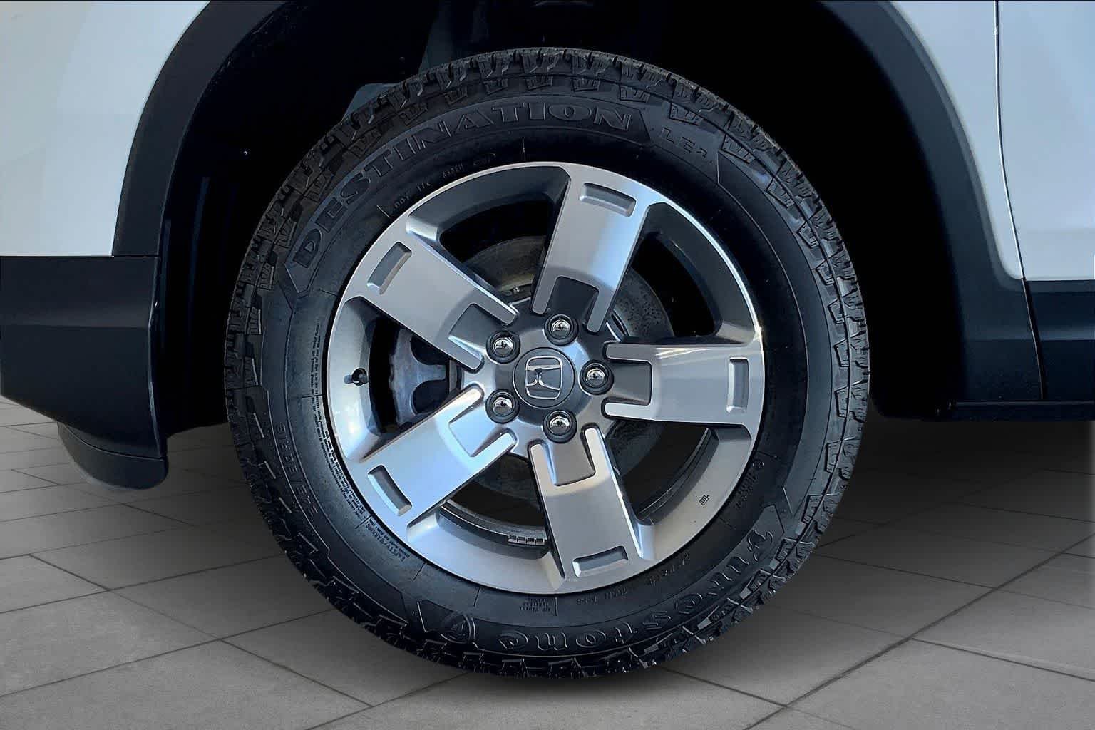 2026 Honda Ridgeline RTL - Photo 11