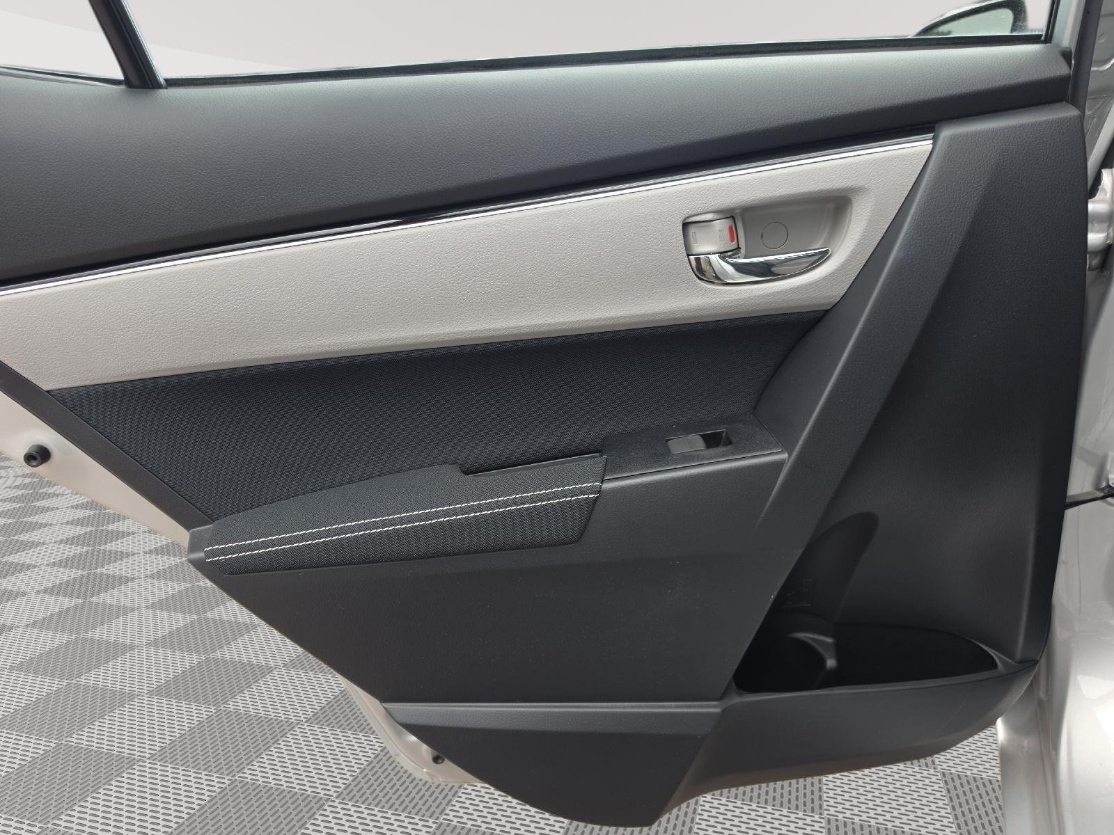 Certified Used 2017 Classic Silver Metallic Toyota LE image 9