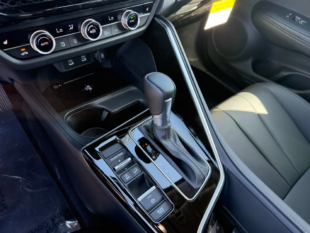 New 2026 Platinum White Acura Base image 21