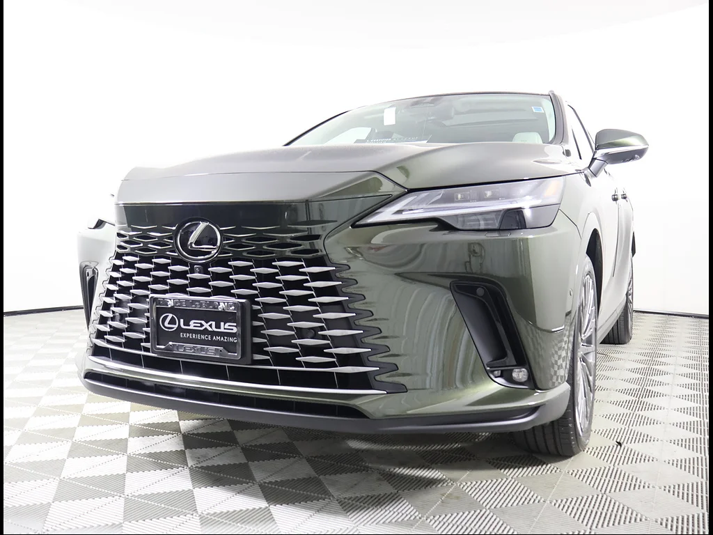 Certified Used 2026 NORI GREEN PEARL Lexus Luxury image 2