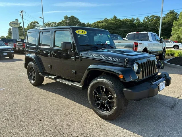 2017 Jeep Wrangler Unlimited Sahara