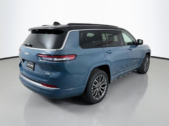 New 2027 Steel Blue Paint Jeep Summit image 7