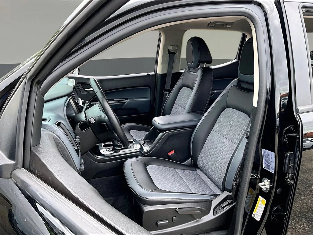 Certified Used 2021 Black Chevrolet Z71 image 23