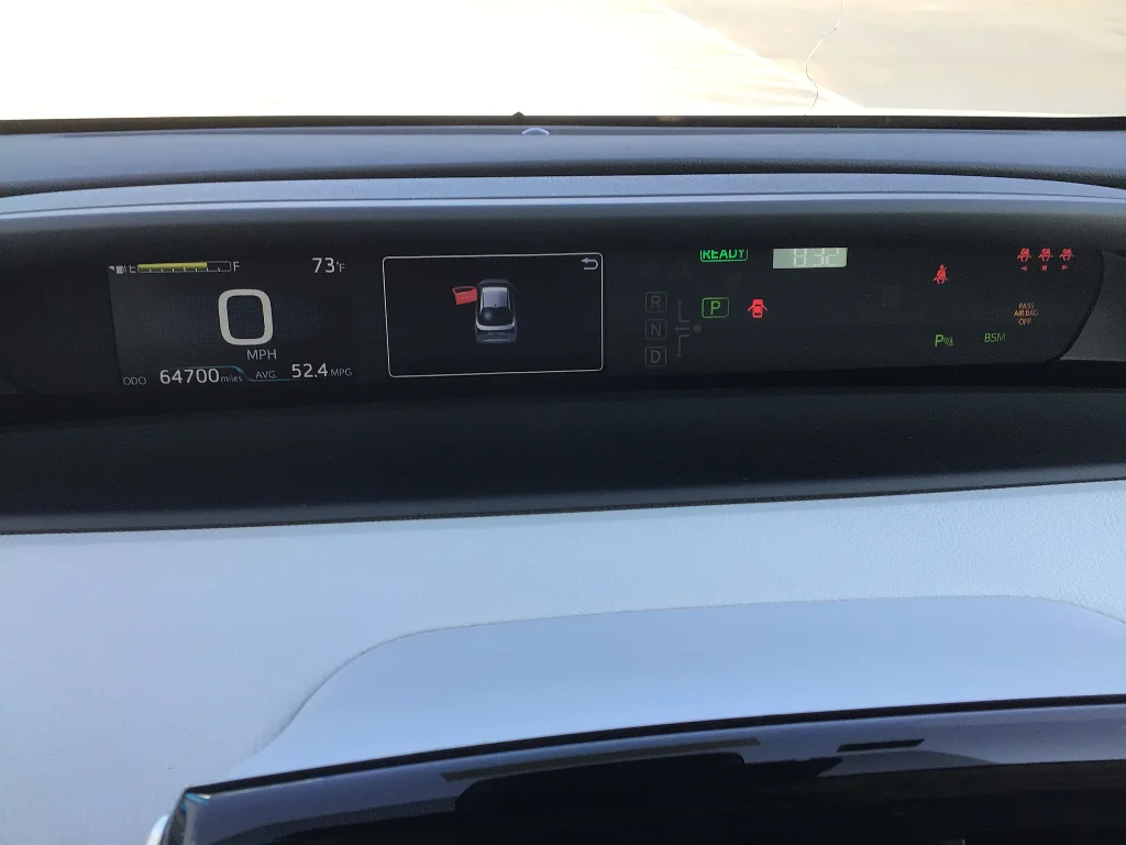 Used 2022 Wind Chill Pearl Toyota XLE image 14