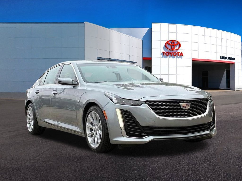 Used 2023 Silver Cadillac Luxury image 9