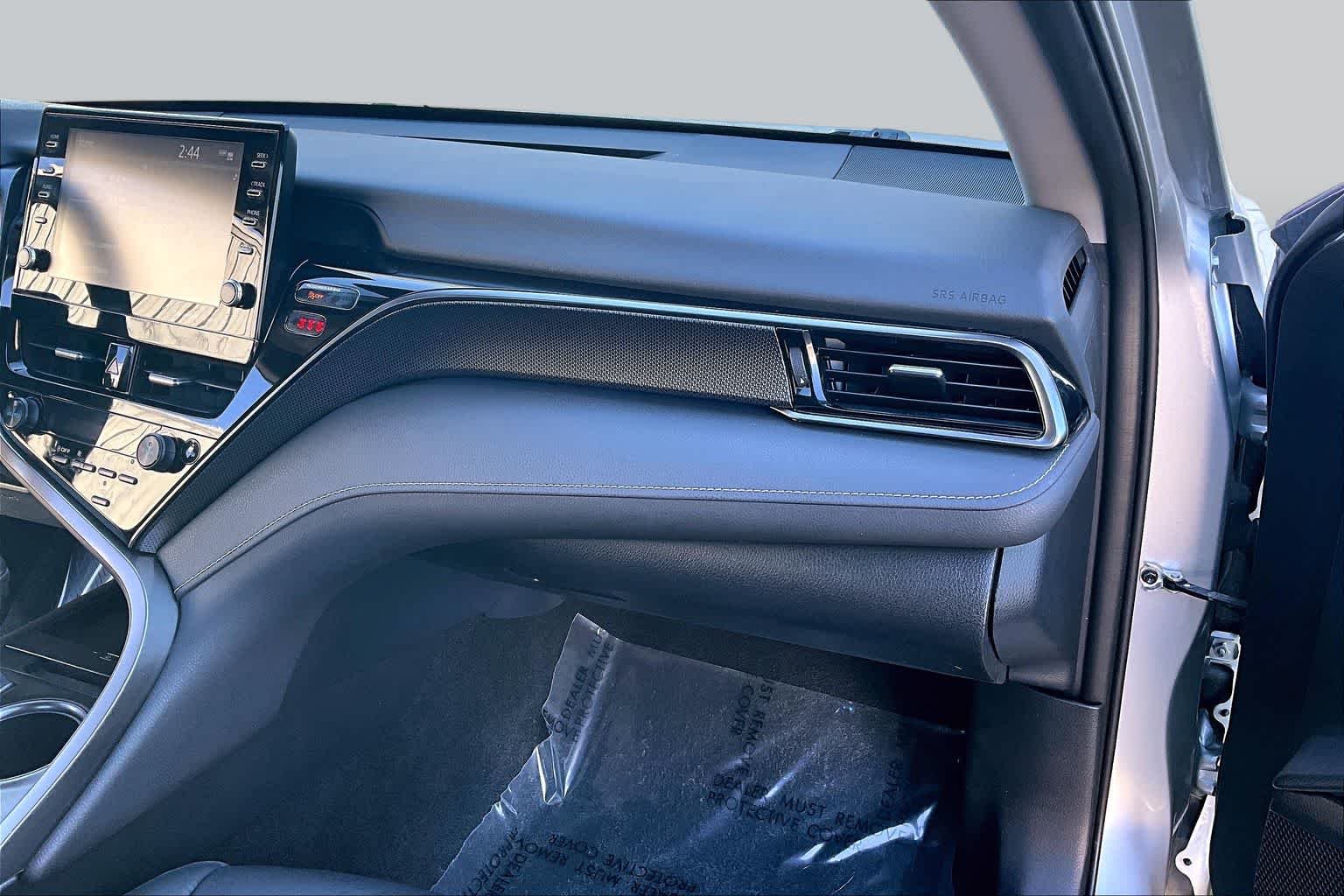 2024 Toyota Camry XSE - Photo 17
