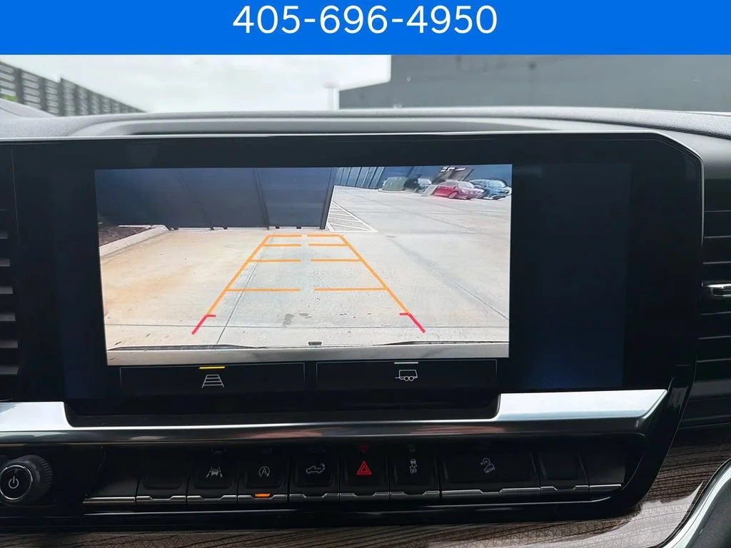 Pre-Owned 2024 Chevrolet Silverado 1500 LT