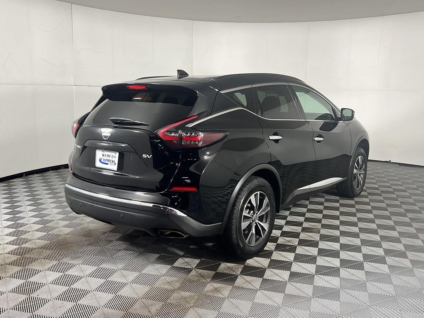 Used 2023 Super Black Nissan SV image 34