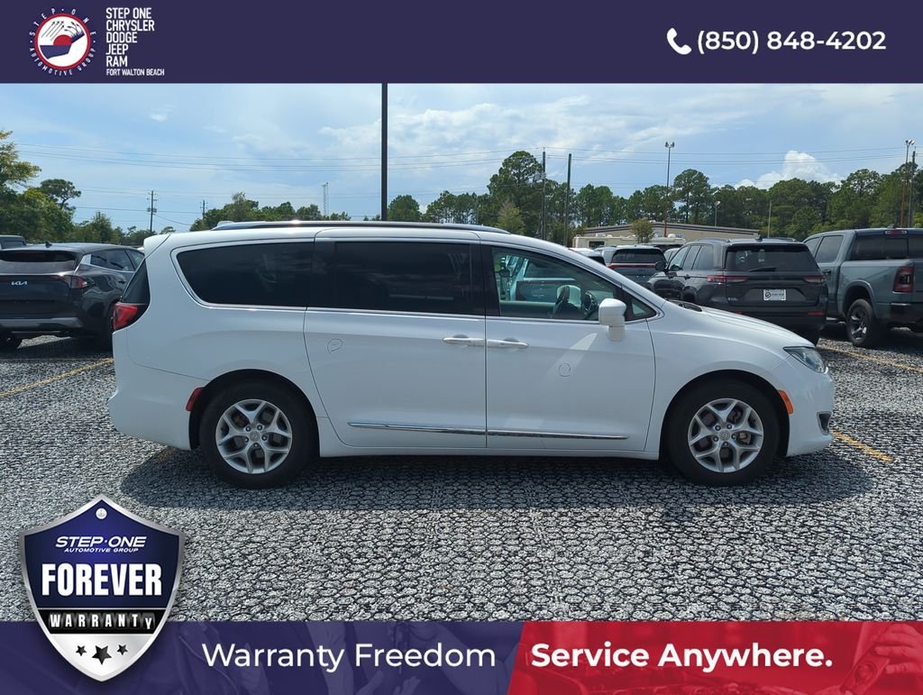 Used 2020 White Chrysler Touring L image 7