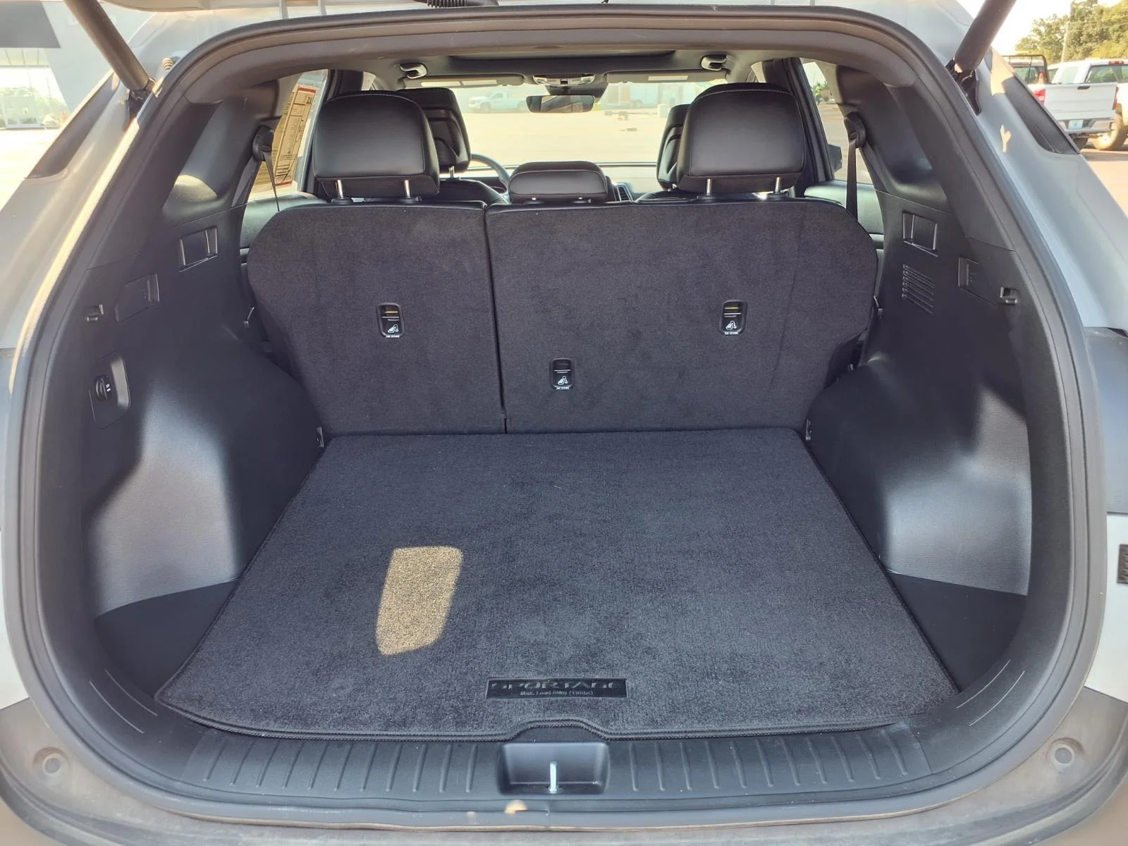 Used 2025 Wolf Gray KIA FODOR image 20