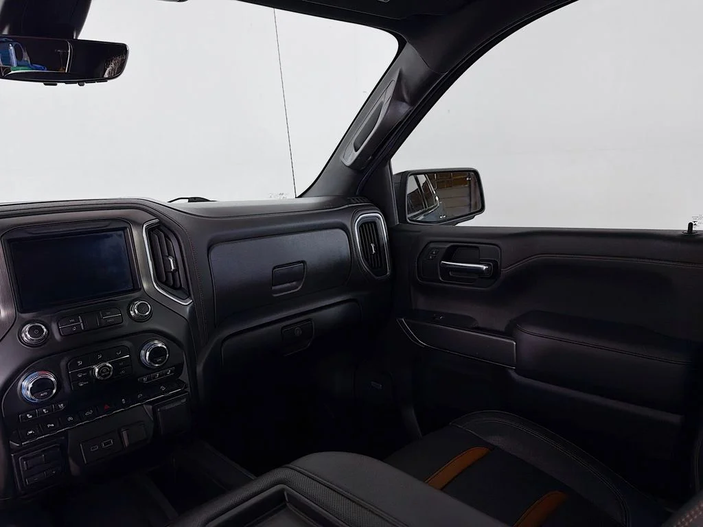Used 2020 Blue GMC AT4 image 22