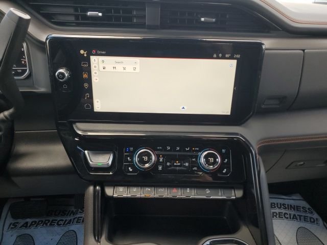 Used 2025 White GMC AT4 image 20