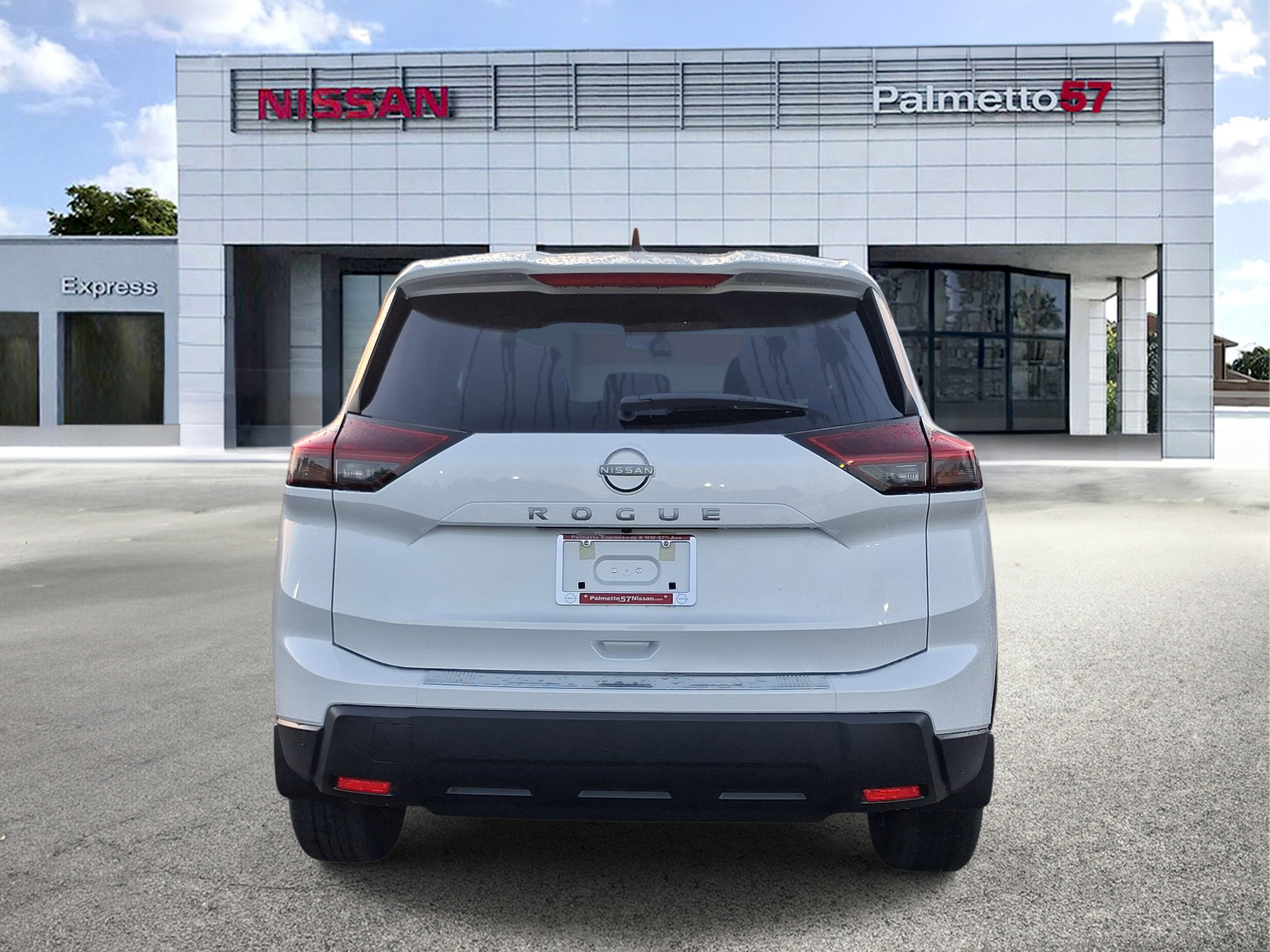 New 2026 Everest White Pearl TriCoat Nissan SV image 4