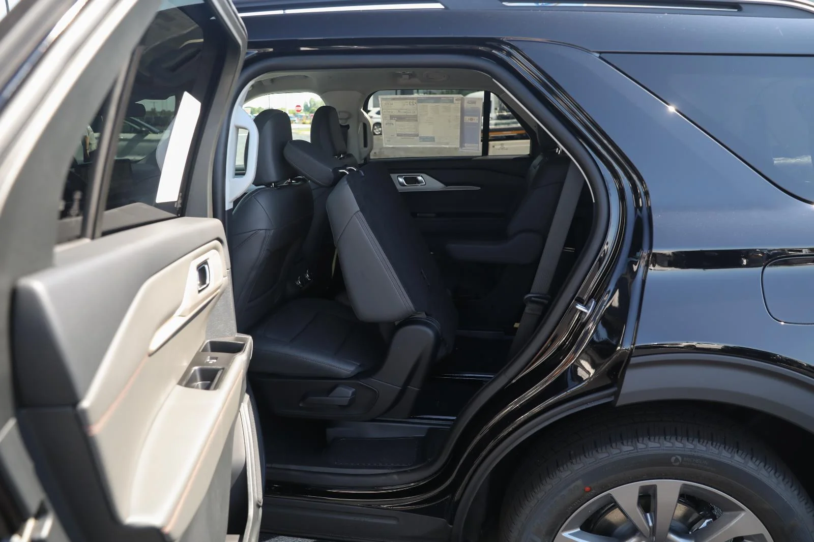 New 2026 Agate Black Metallic Ford Active image 27