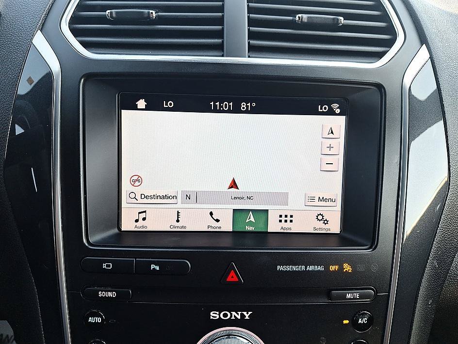 Used 2019 Magnetic Metallic Ford Limited image 16