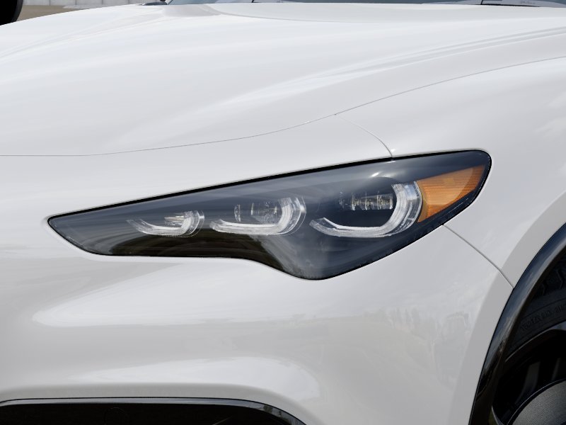 New 2026 Milano White Exterior Paint Alfa Romeo Base image 6