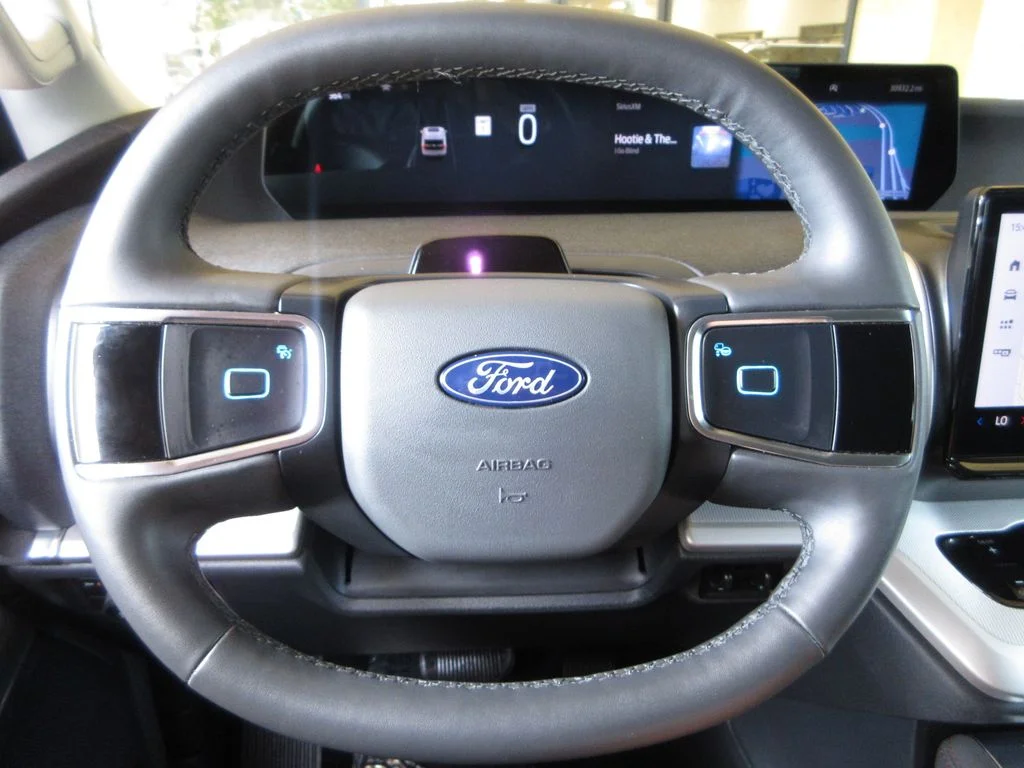 Certified Used 2025 Space Silver Ford Active image 15