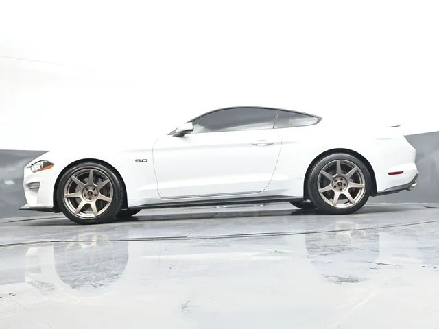 Used 2020 White Ford GT image 34