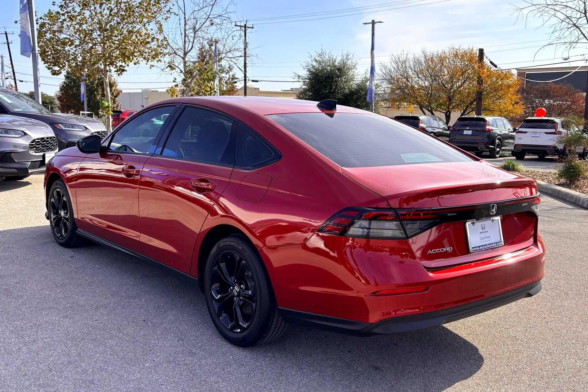 2025 Honda Accord SE - Photo 8