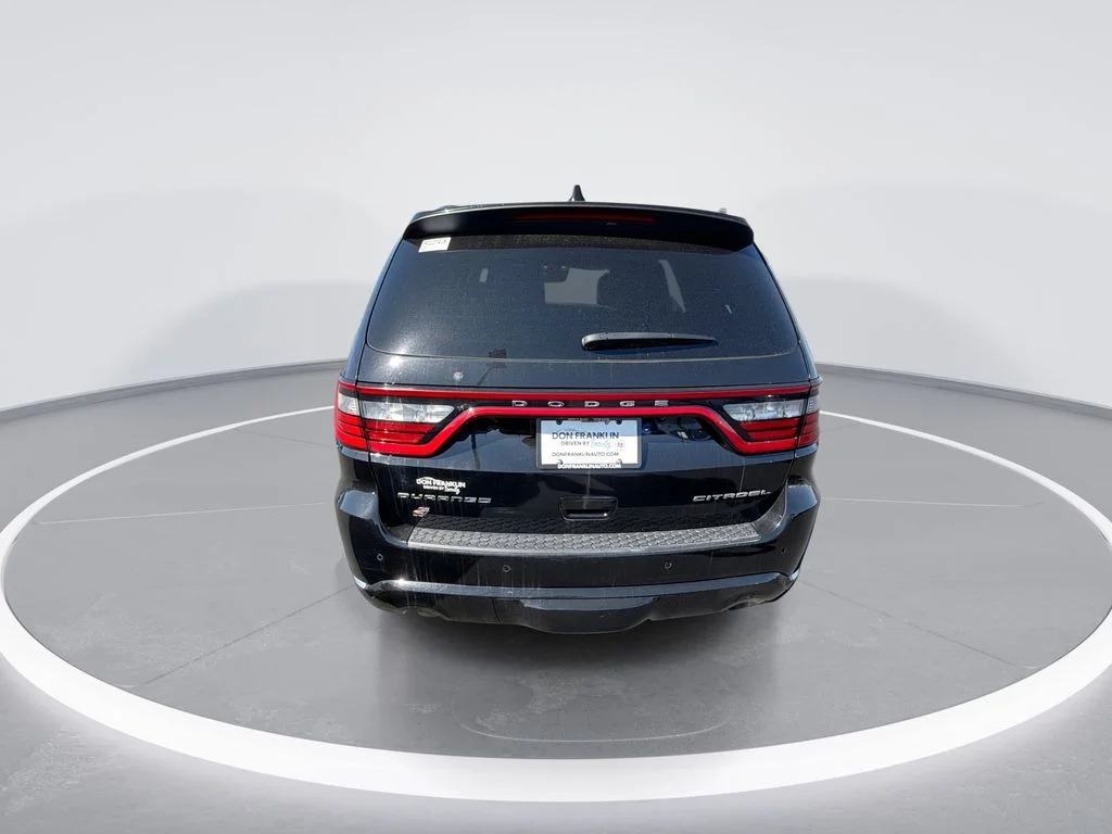 Used 2024 Black Dodge Citadel image 7