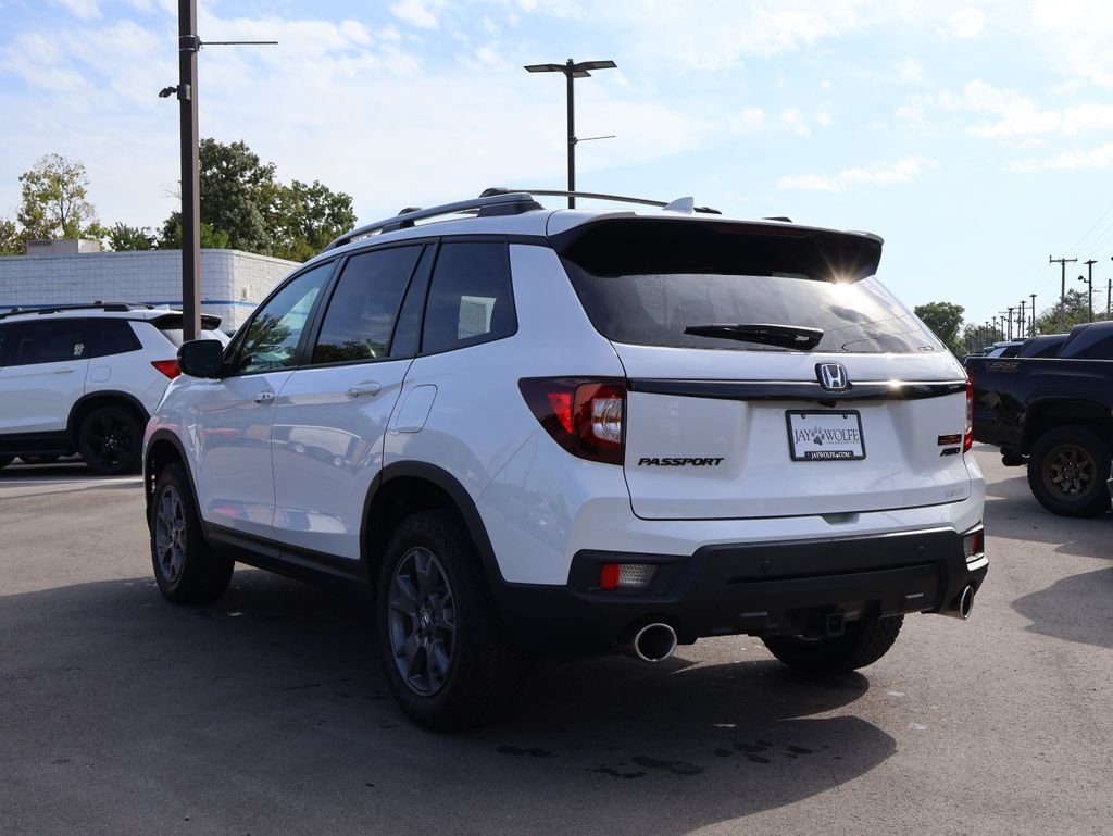 Used 2025  Honda TrailSport image 5