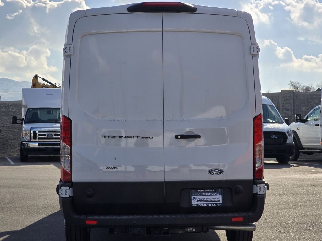 New 2026 Oxford White Ford Base image 22