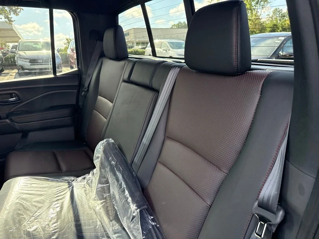 New 2026 Platinum White Pearl Honda Black Edition image 12