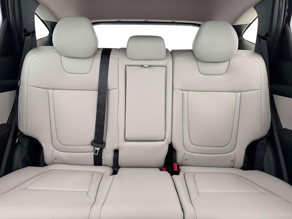 New 2026 Silver Hyundai SEL Premium image 25