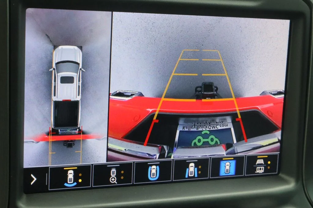 Used 2021 Red GMC AT4 image 17