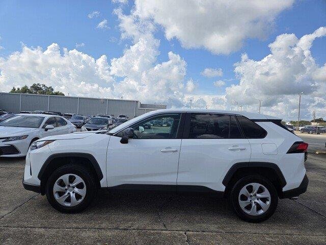 Used 2025 Ice Cap Toyota LE image 2