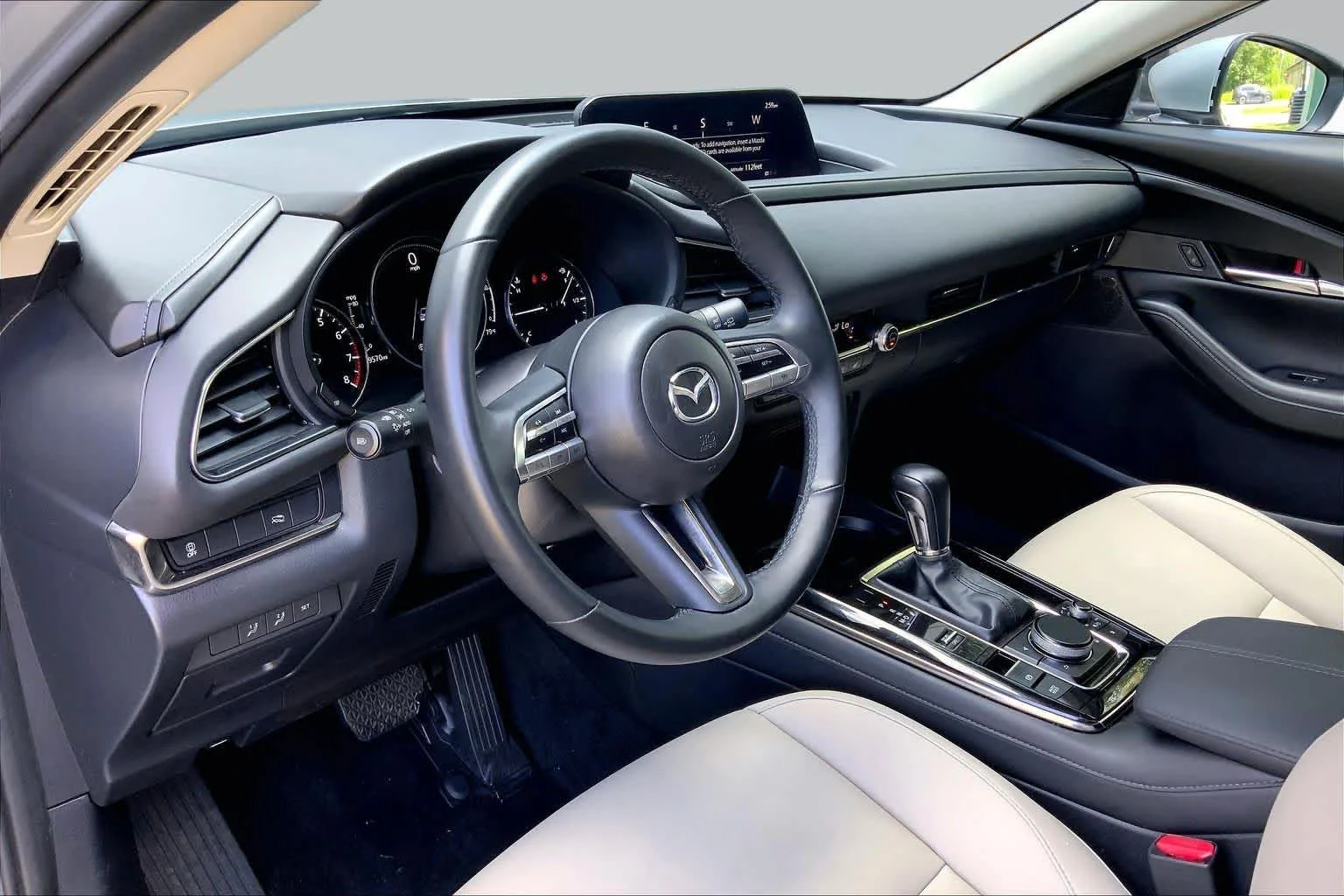 Certified Used 2021 Sonic Silver Metallic Mazda Preferred image 18