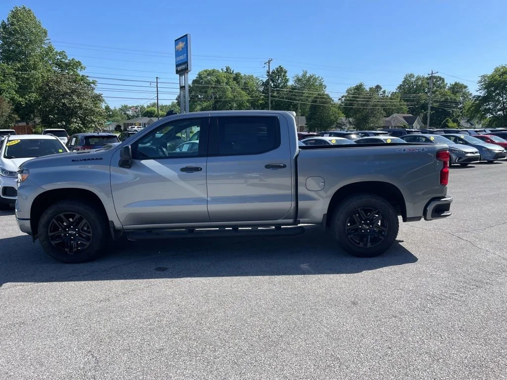 2026 Chevrolet Silverado 1500 Custom - Photo 36