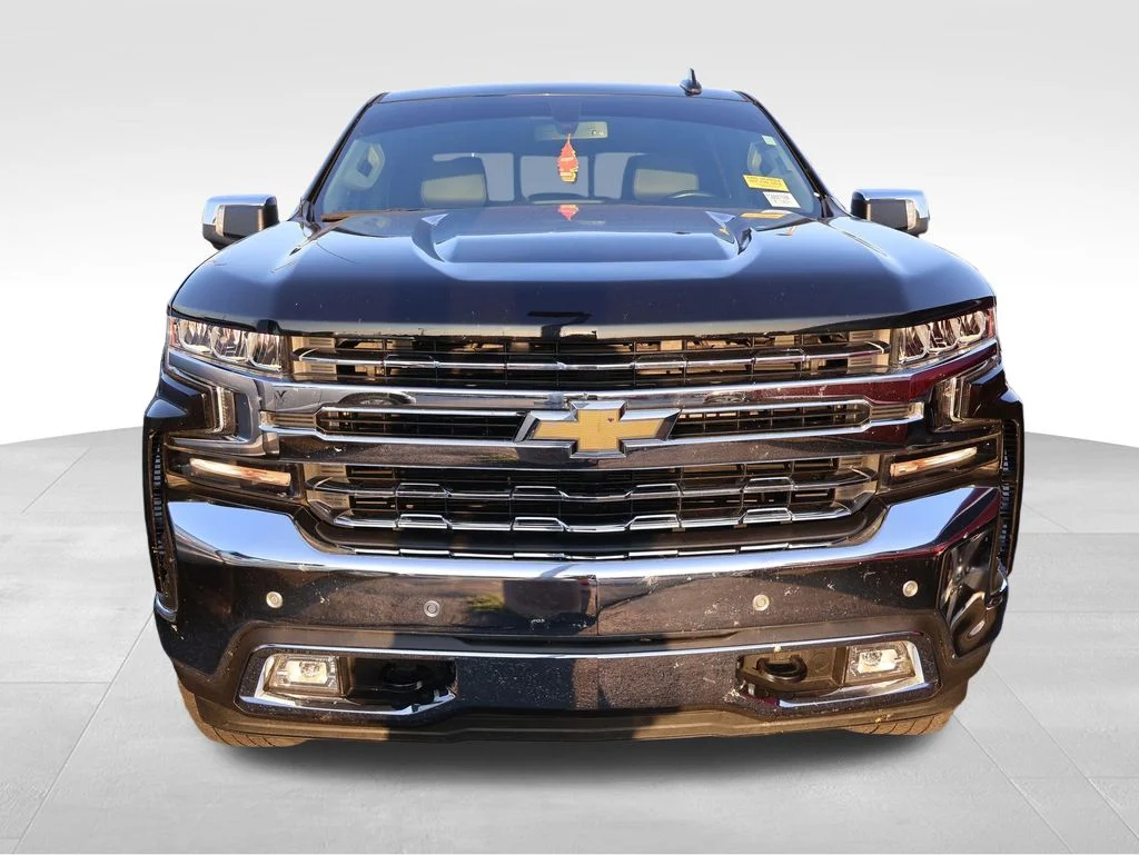Used 2019 Black Chevrolet LTZ image 9
