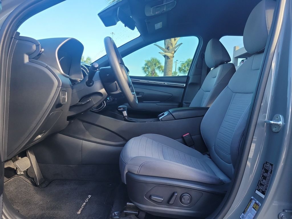 Used 2023 Gray Hyundai SEL image 20