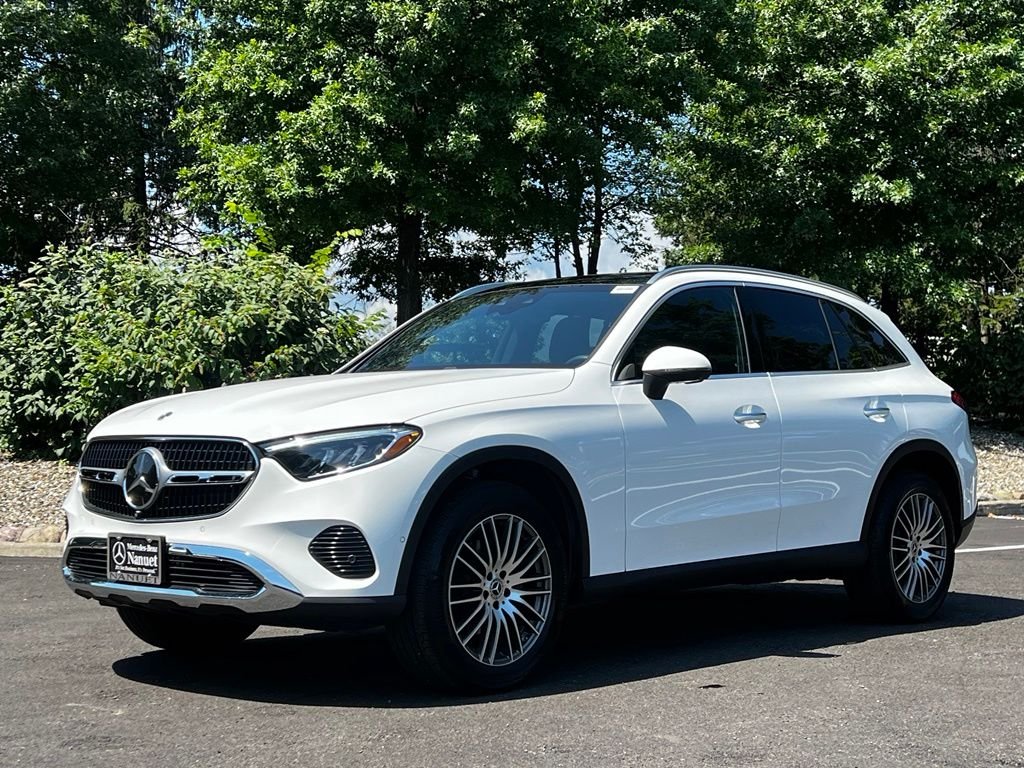 2026 Mercedes-Benz GLC
