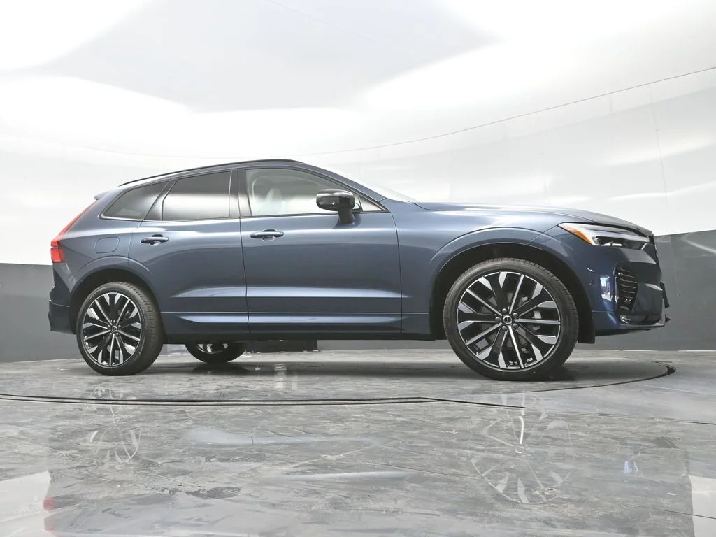 New 2026 Denim Blue Volvo Ultra image 26
