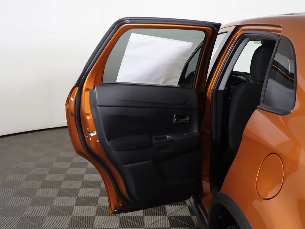 New 2026 Orange Mitsubishi 2.0 ES image 17